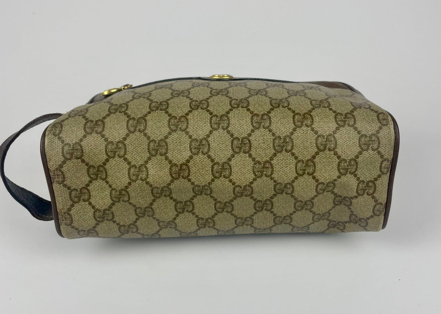 The Vintage Bag Gucci clutch