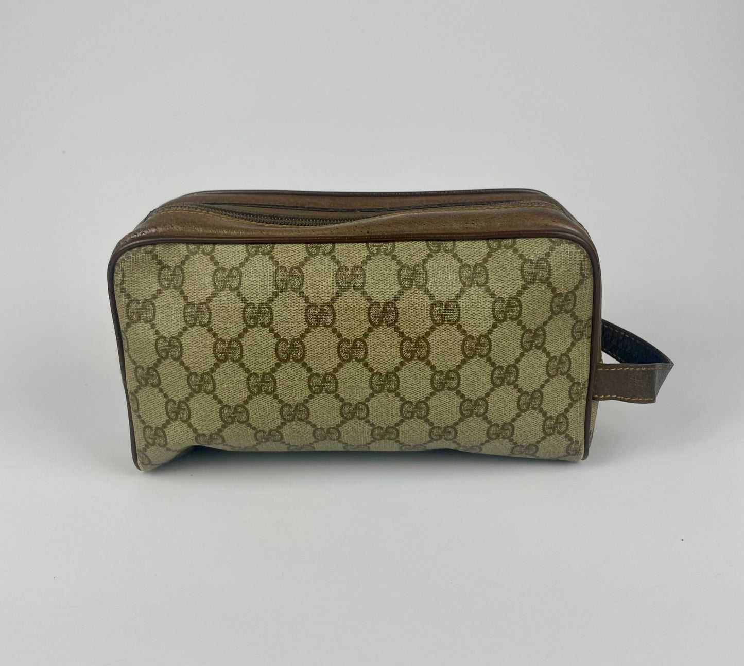 The Vintage Bag Gucci clutch