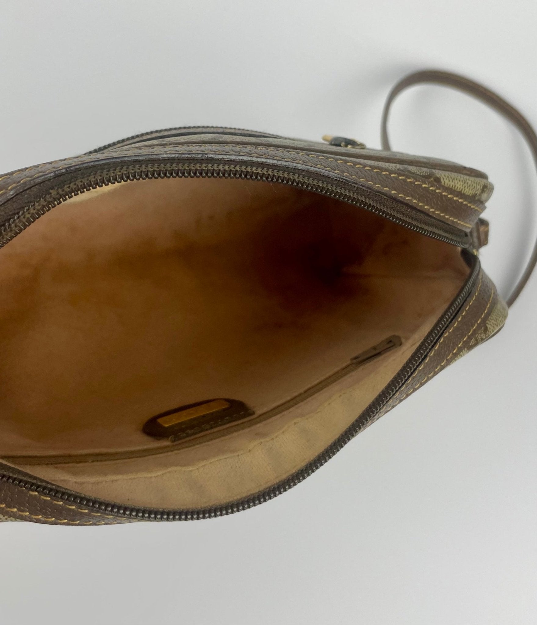 The Vintage Bag Gucci Crossbody