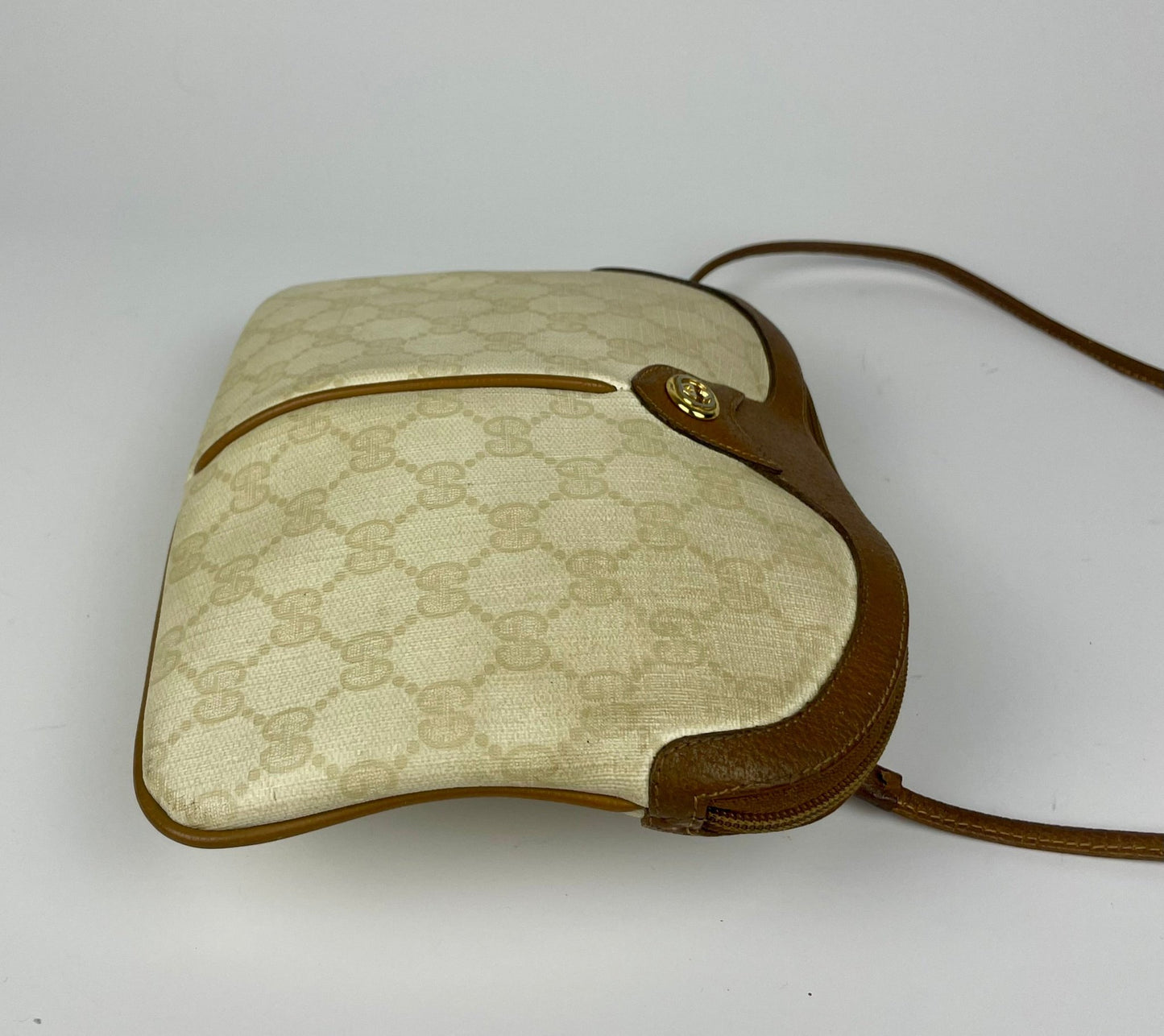 The Vintage Bag Gucci Crossbody