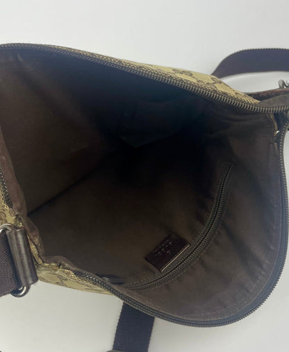 The Vintage Bag Gucci Crossbody Messenger