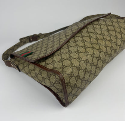 The Vintage Bag Gucci GG Supreme Messenger