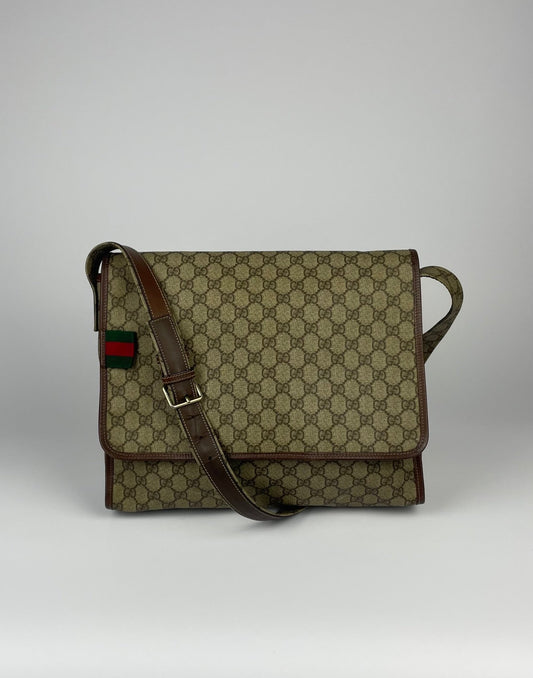 The Vintage Bag Gucci GG Supreme Messenger