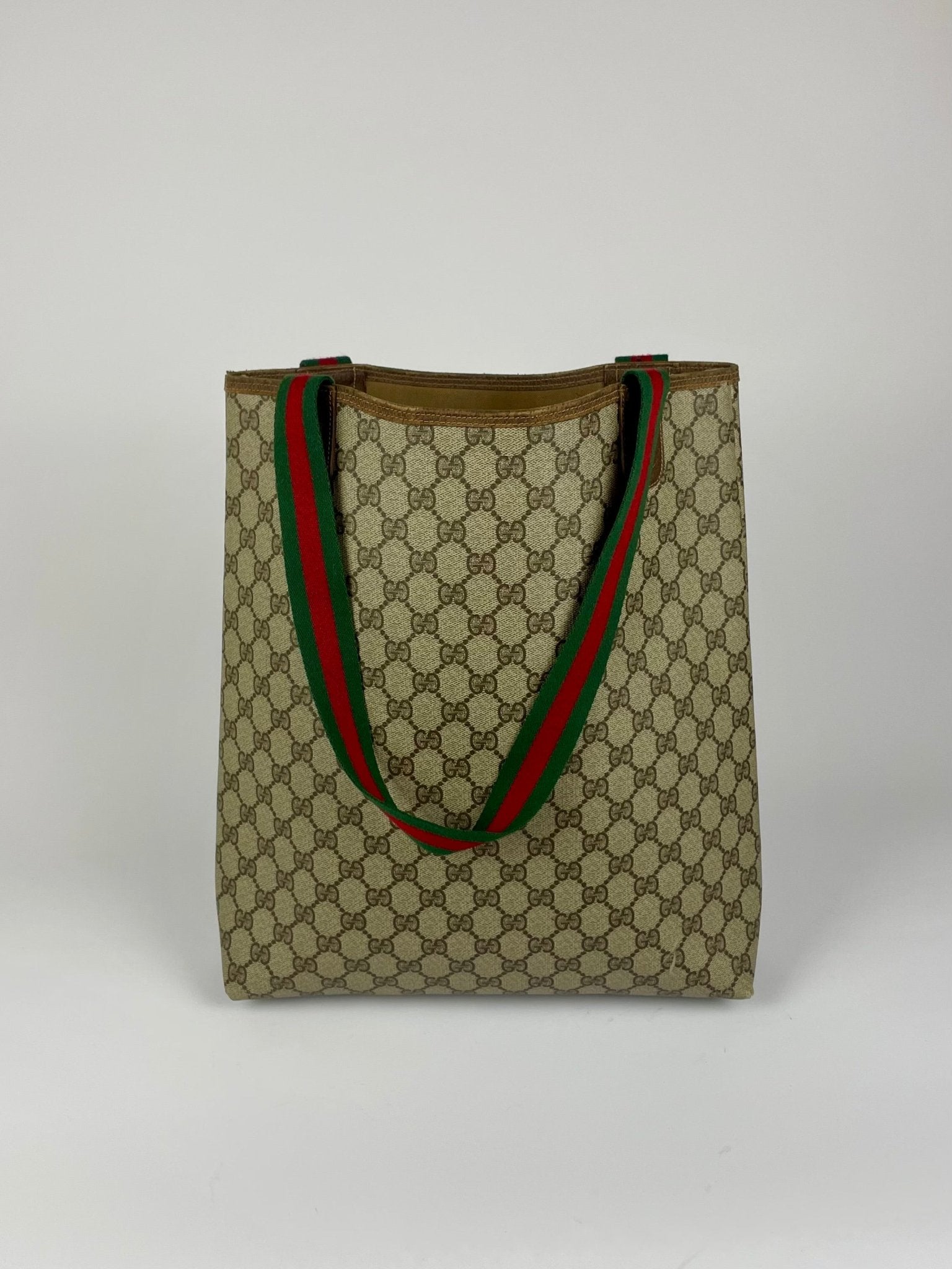The Vintage Bag Gucci GG Tote