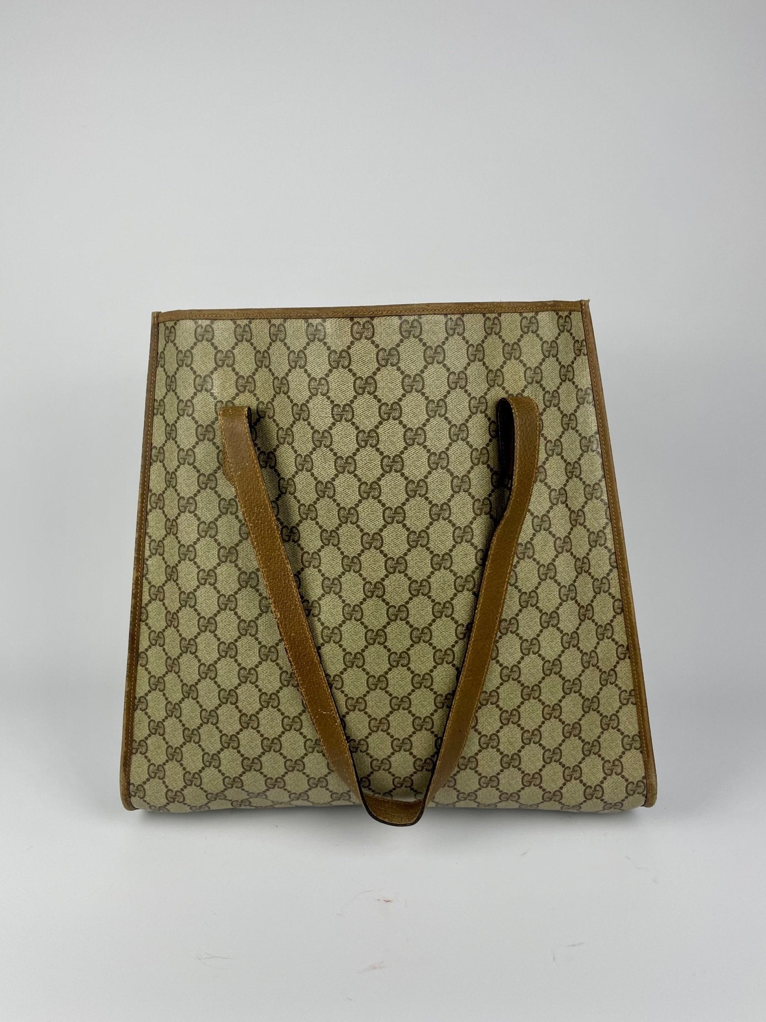 The Vintage Bag Gucci GG Tote