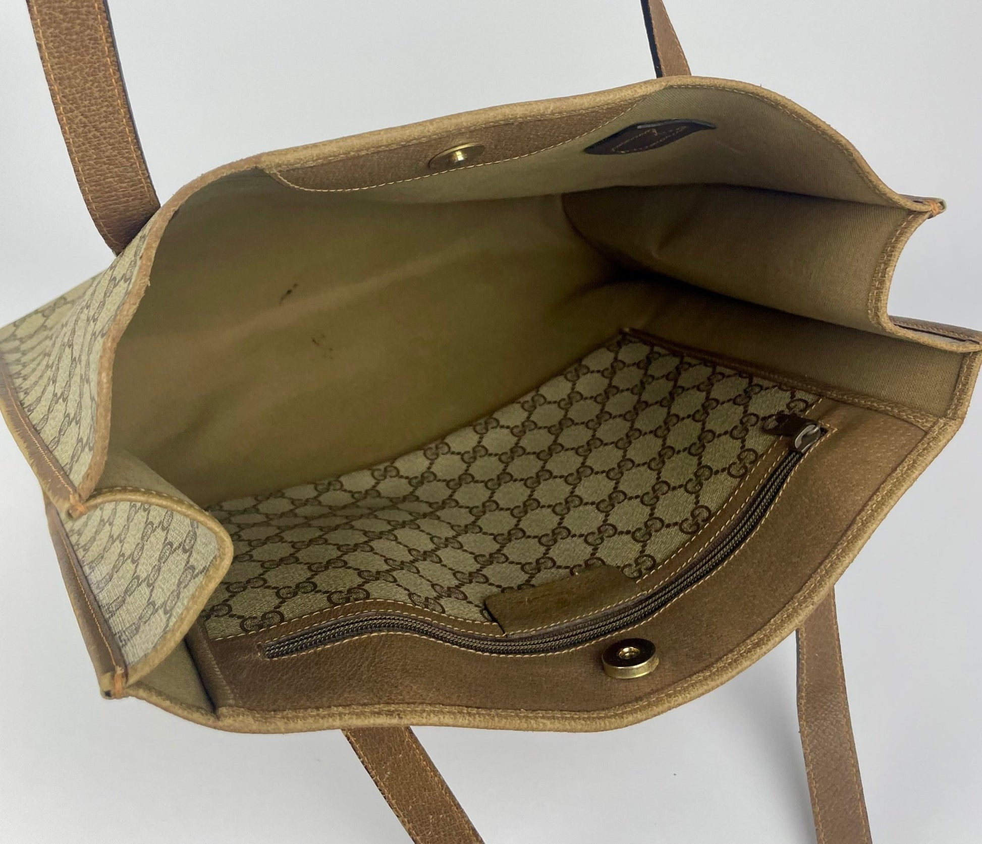 The Vintage Bag Gucci GG Tote