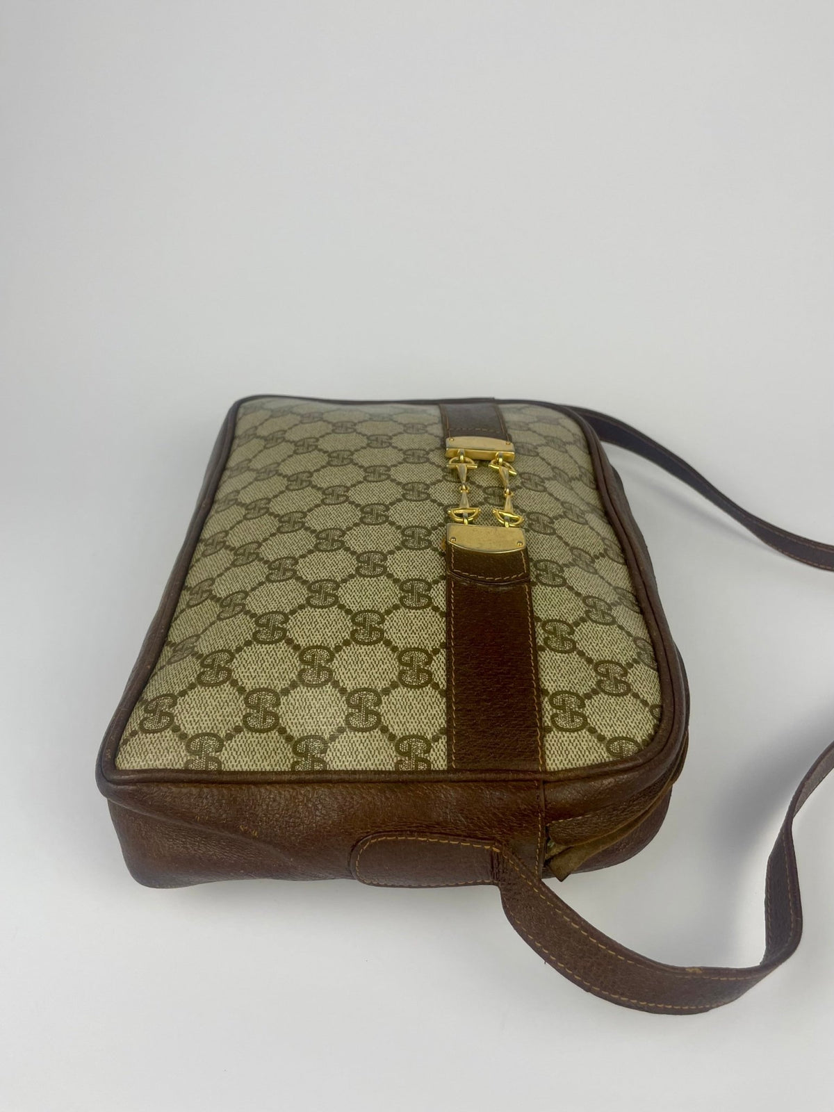 The Vintage Bag Gucci Horsebit Crossbody