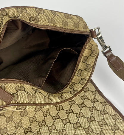 The Vintage Bag Gucci Messenger