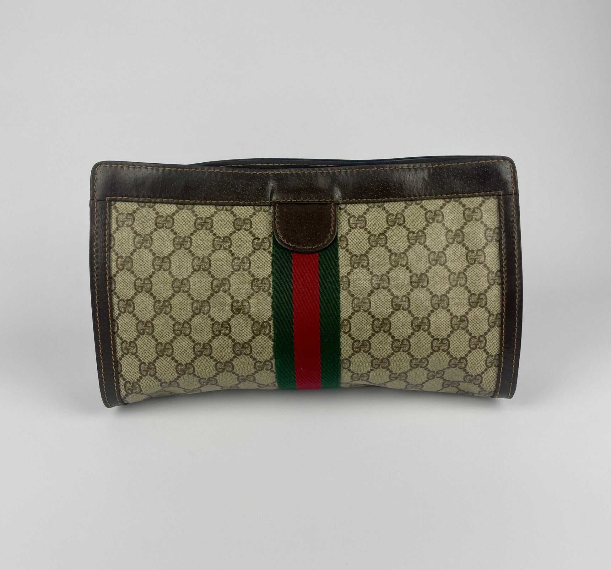 The Vintage Bag Gucci Sherry Line Clutch