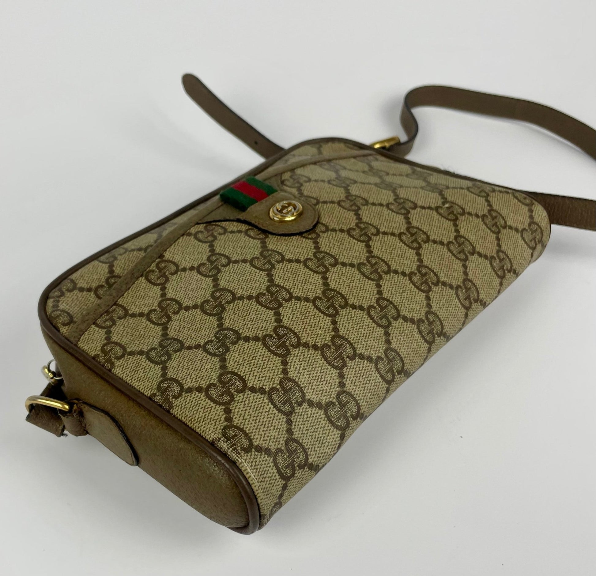 The Vintage Bag Gucci Sherry Line Crossbody