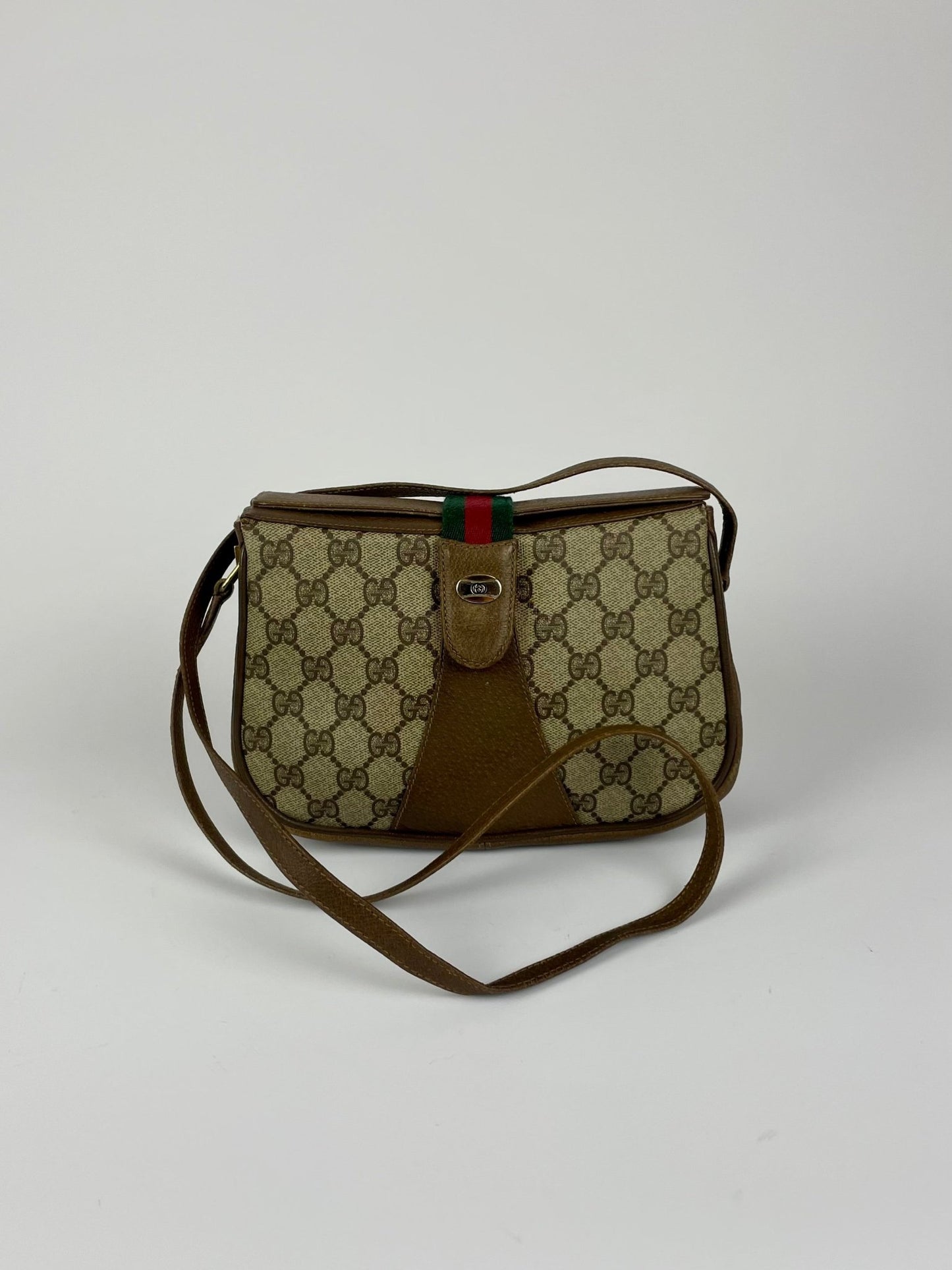 The Vintage Bag Gucci Sherry Line Crossbody