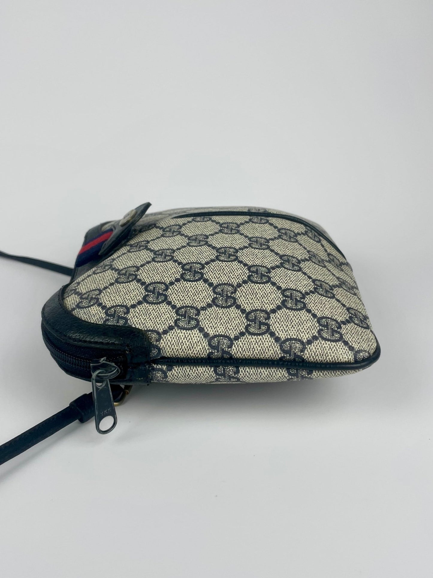 The Vintage Bag Gucci Sherry Line Crossbody