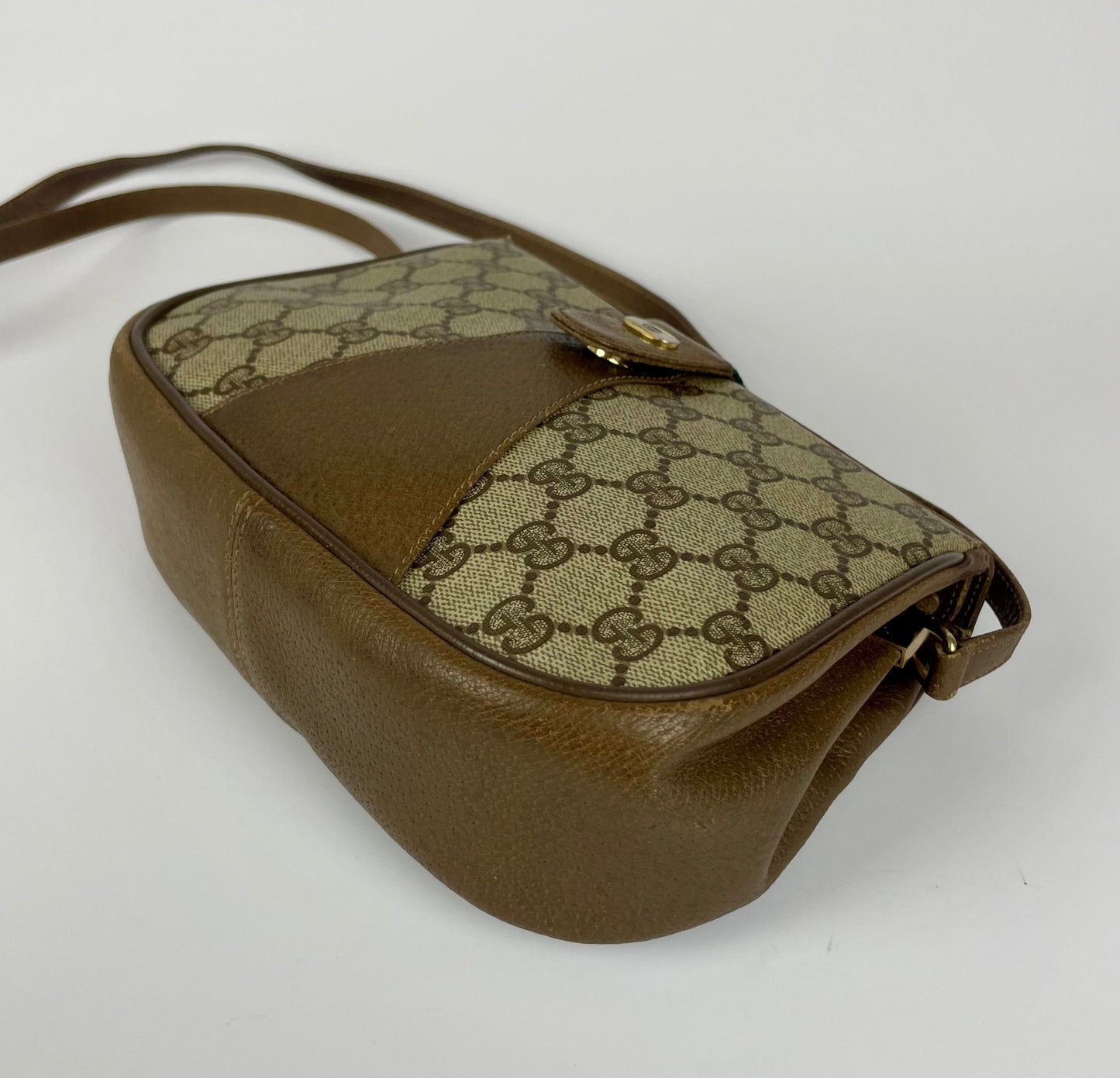 The Vintage Bag Gucci Sherry Line Crossbody