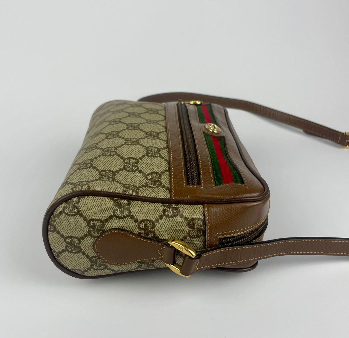 The Vintage Bag Gucci Sherry Line Crossbody