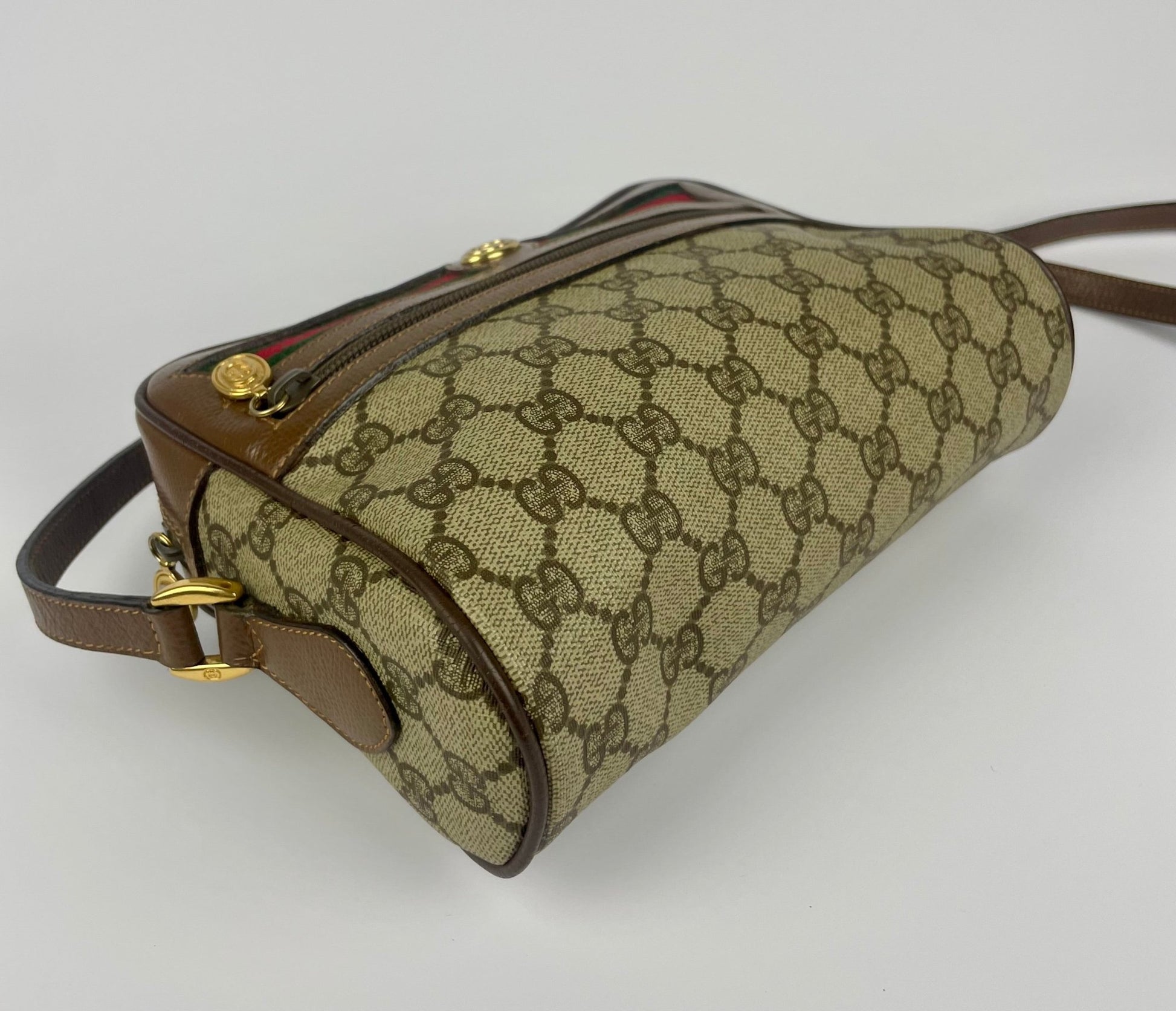 The Vintage Bag Gucci Sherry Line Crossbody