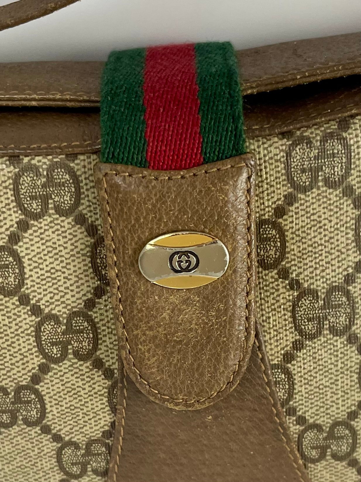 The Vintage Bag Gucci Sherry Line Crossbody