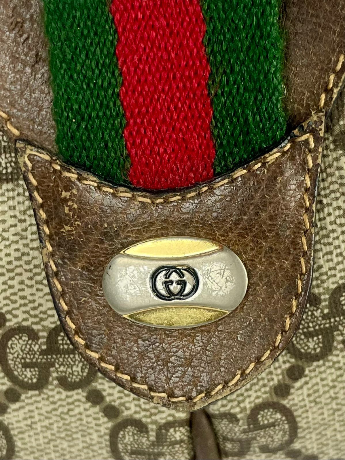 The Vintage Bag Gucci Sherry Line Crossbody