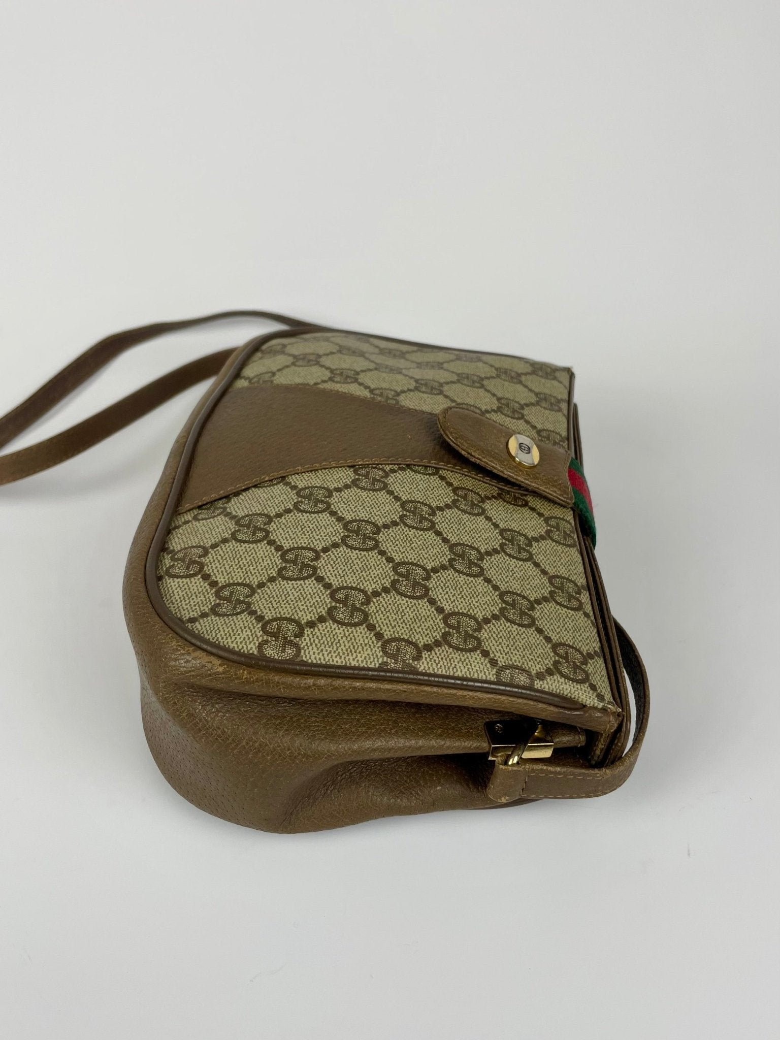 The Vintage Bag Gucci Sherry Line Crossbody