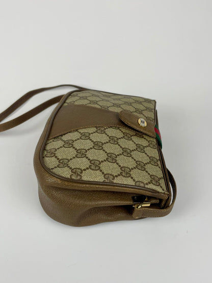 The Vintage Bag Gucci Sherry Line Crossbody