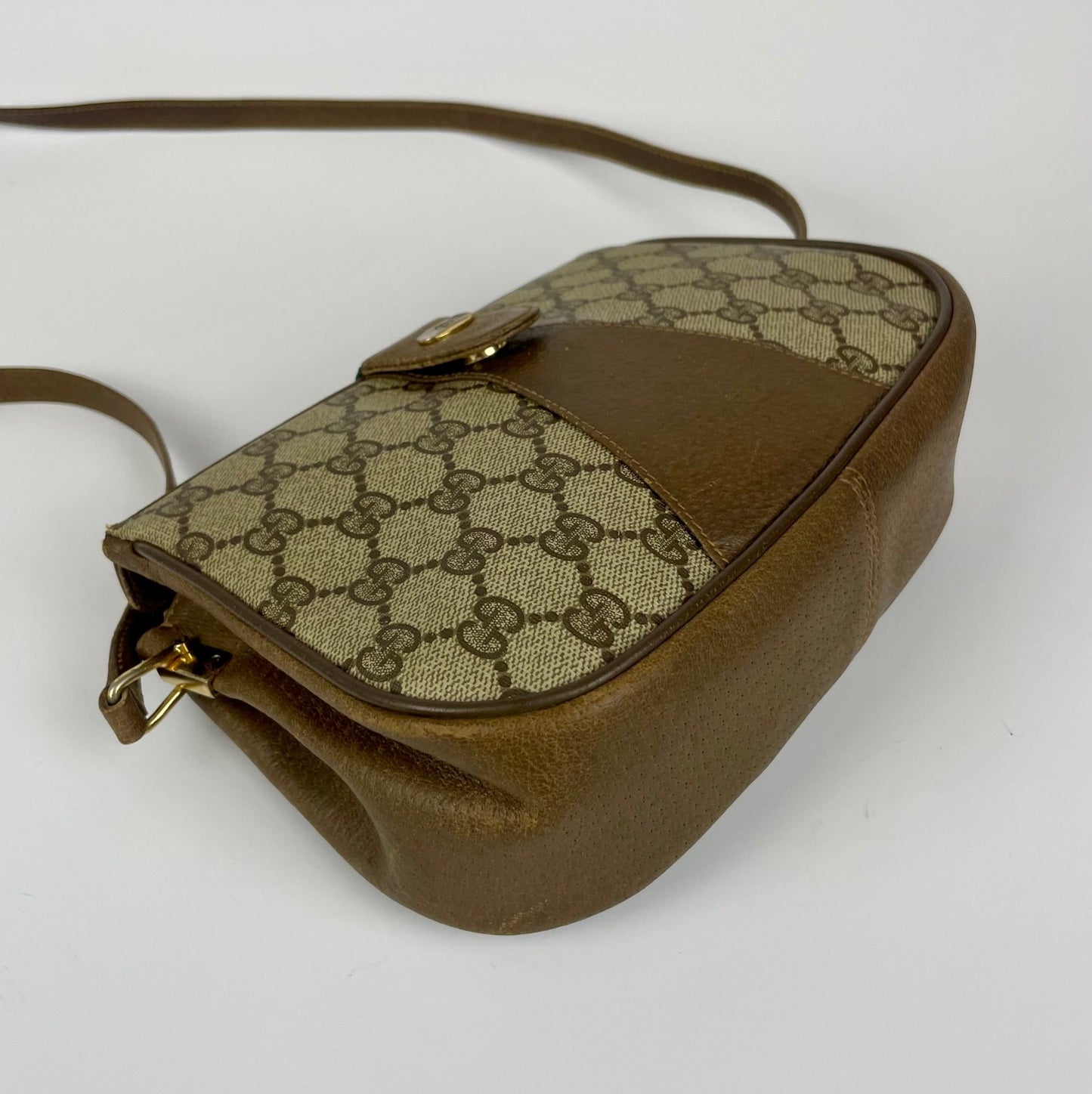 The Vintage Bag Gucci Sherry Line Crossbody