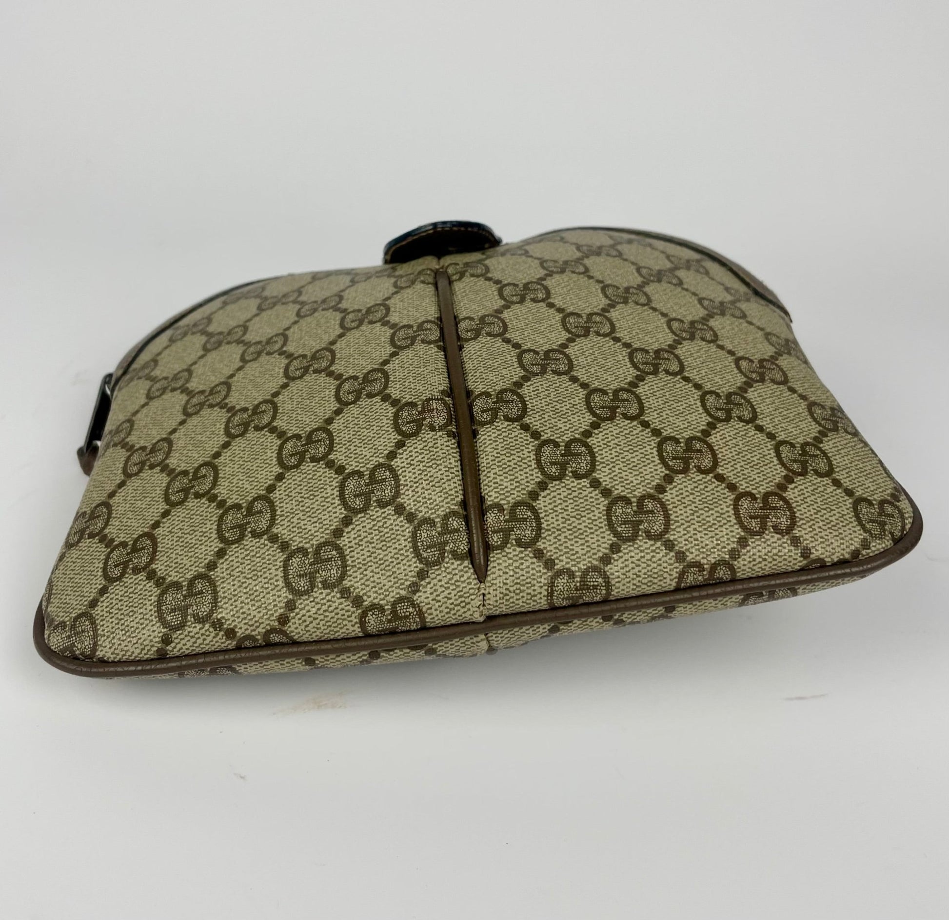 The Vintage Bag Gucci Sherry Line Crossbody