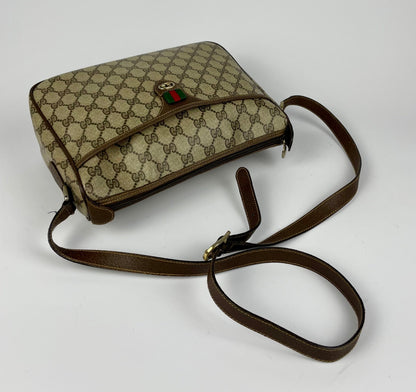 The Vintage Bag Gucci Sherry Line Crossbody