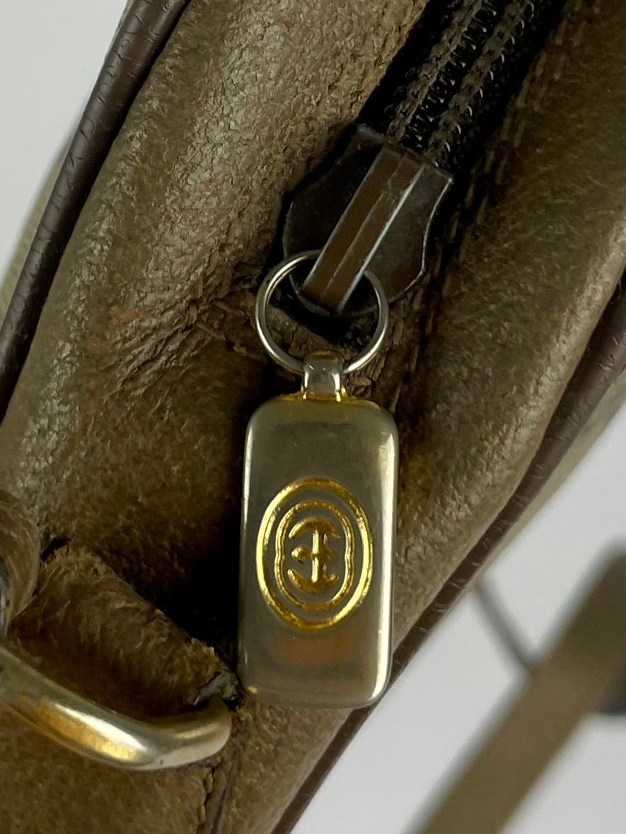 The Vintage Bag Gucci Sherry Line Crossbody