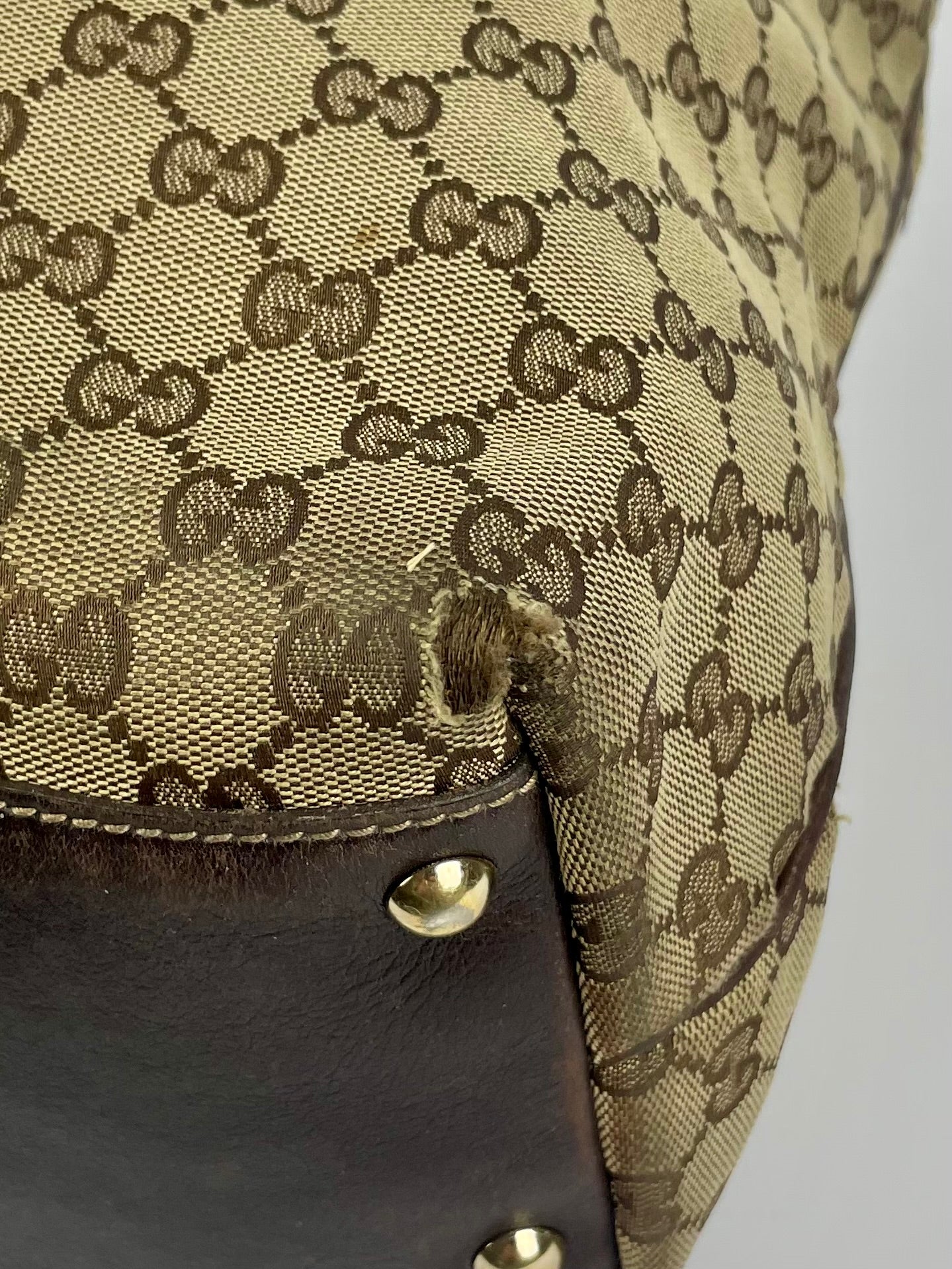 The Vintage Bag Gucci Shopper