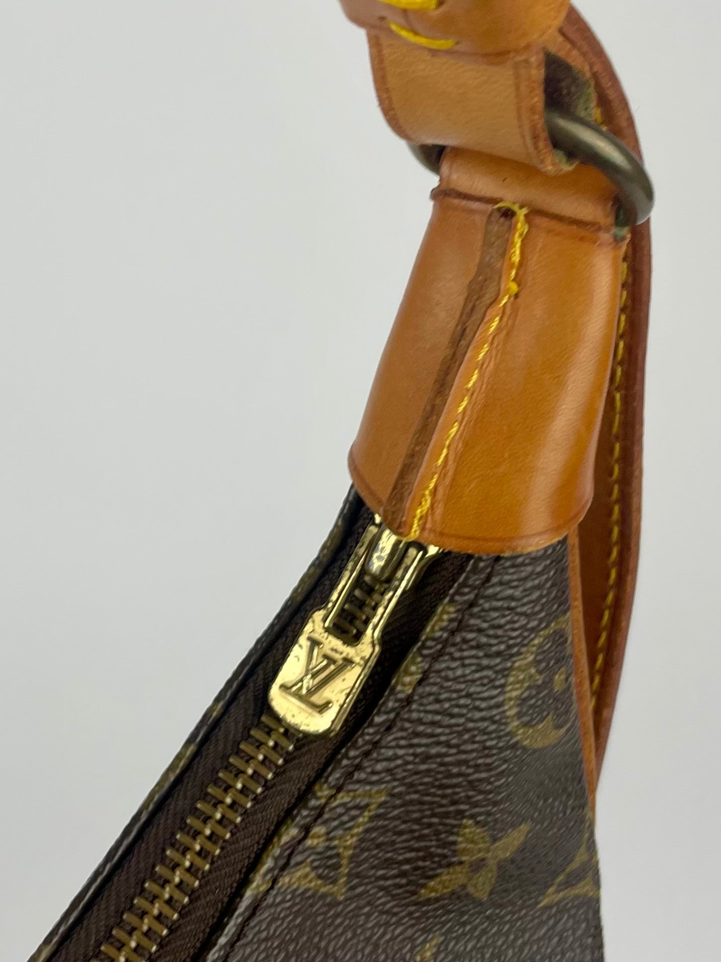 The Vintage Bag Louis Vuitton Boulogne