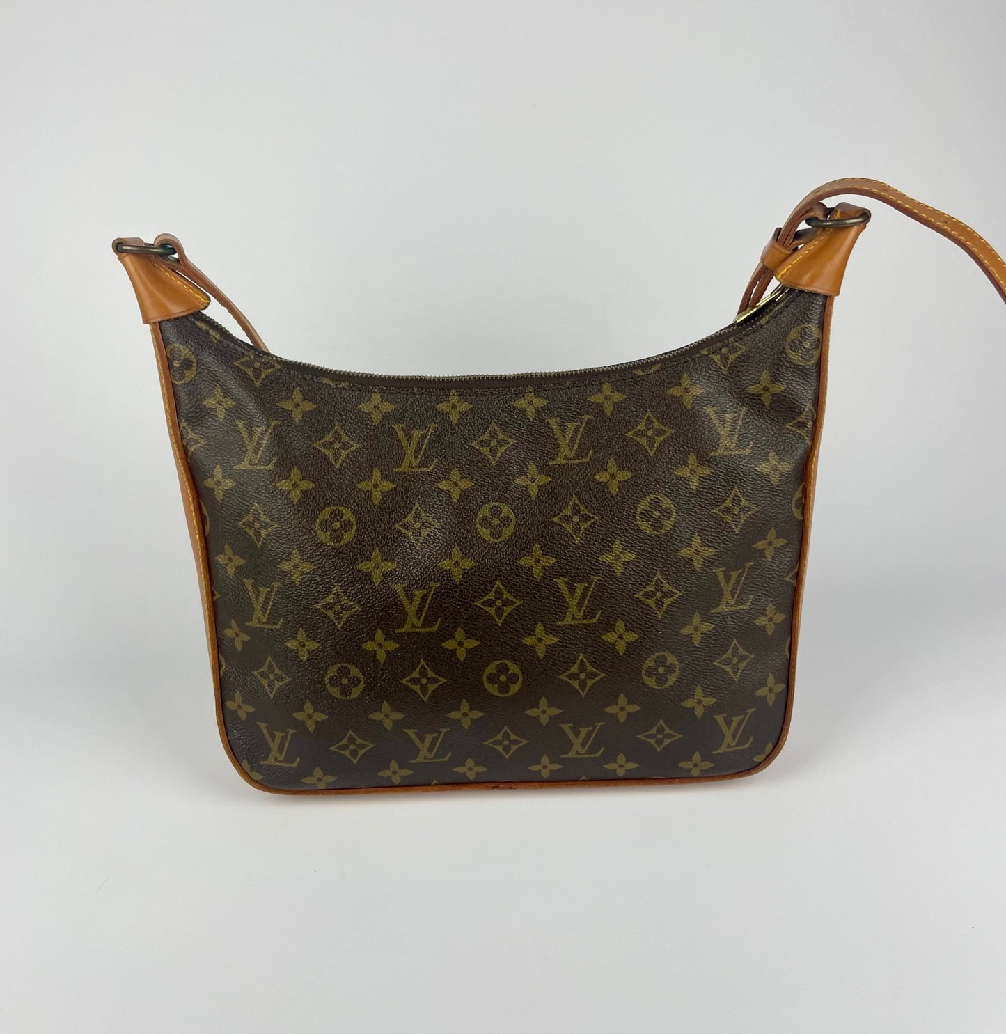 The Vintage Bag Louis Vuitton Boulogne