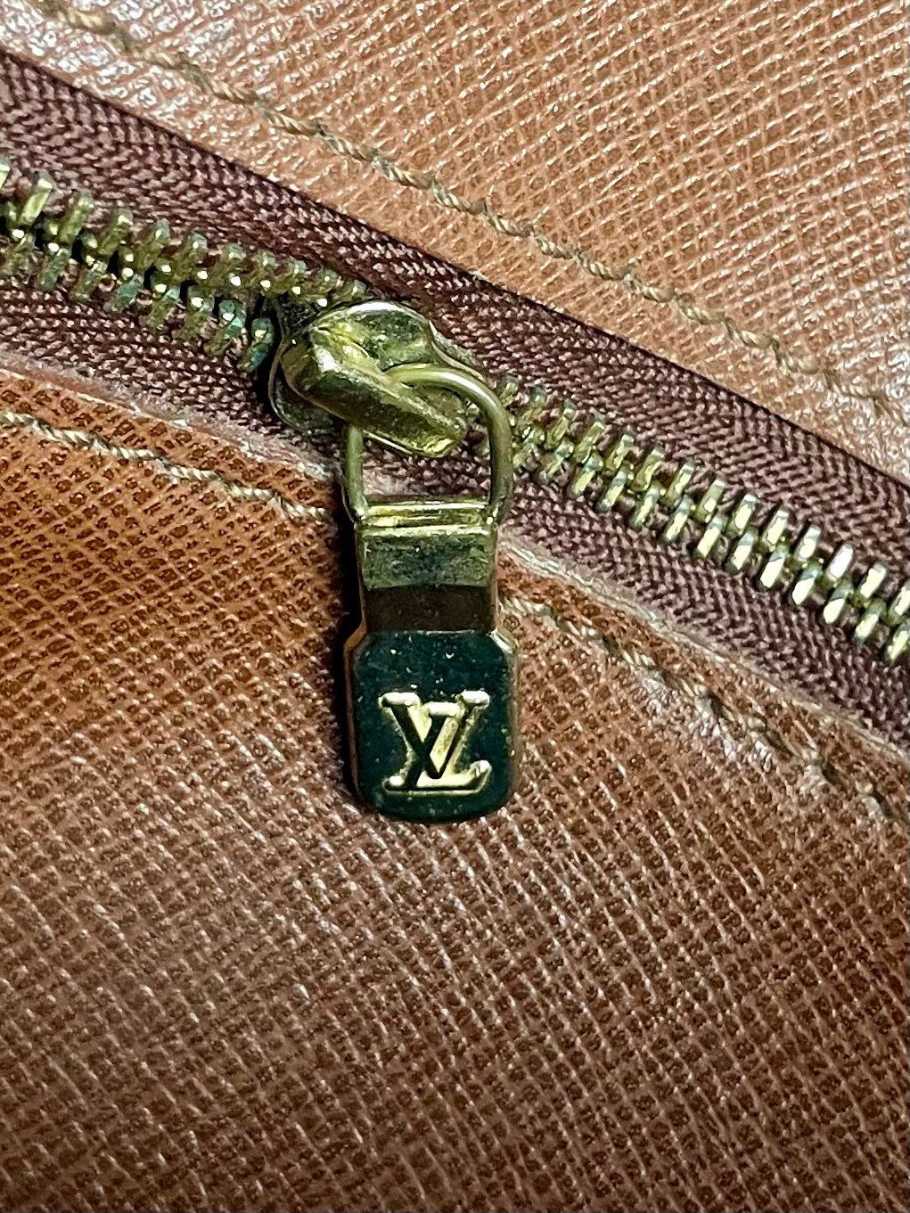 The Vintage Bag Louis Vuitton Chantilly