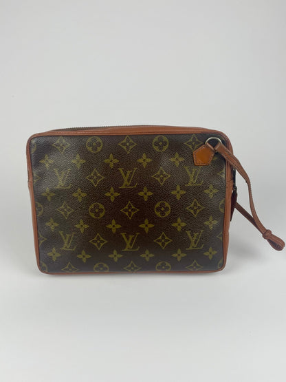 The Vintage Bag Louis Vuitton Clutch