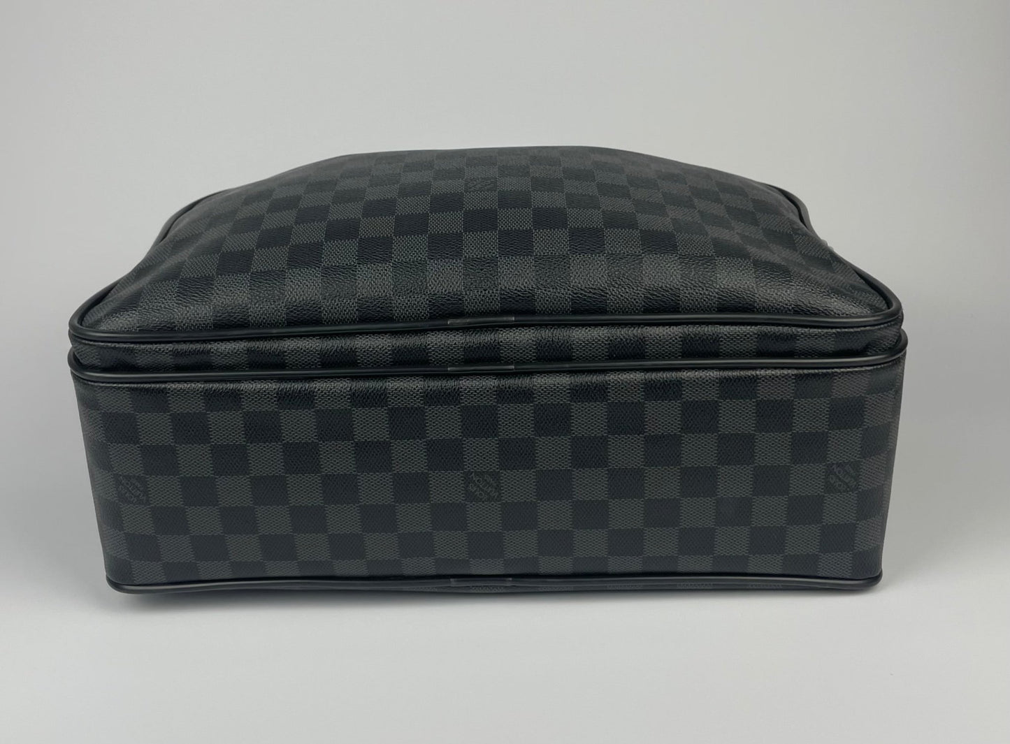 The Vintage Bag Louis Vuitton Damier Graphite Icare