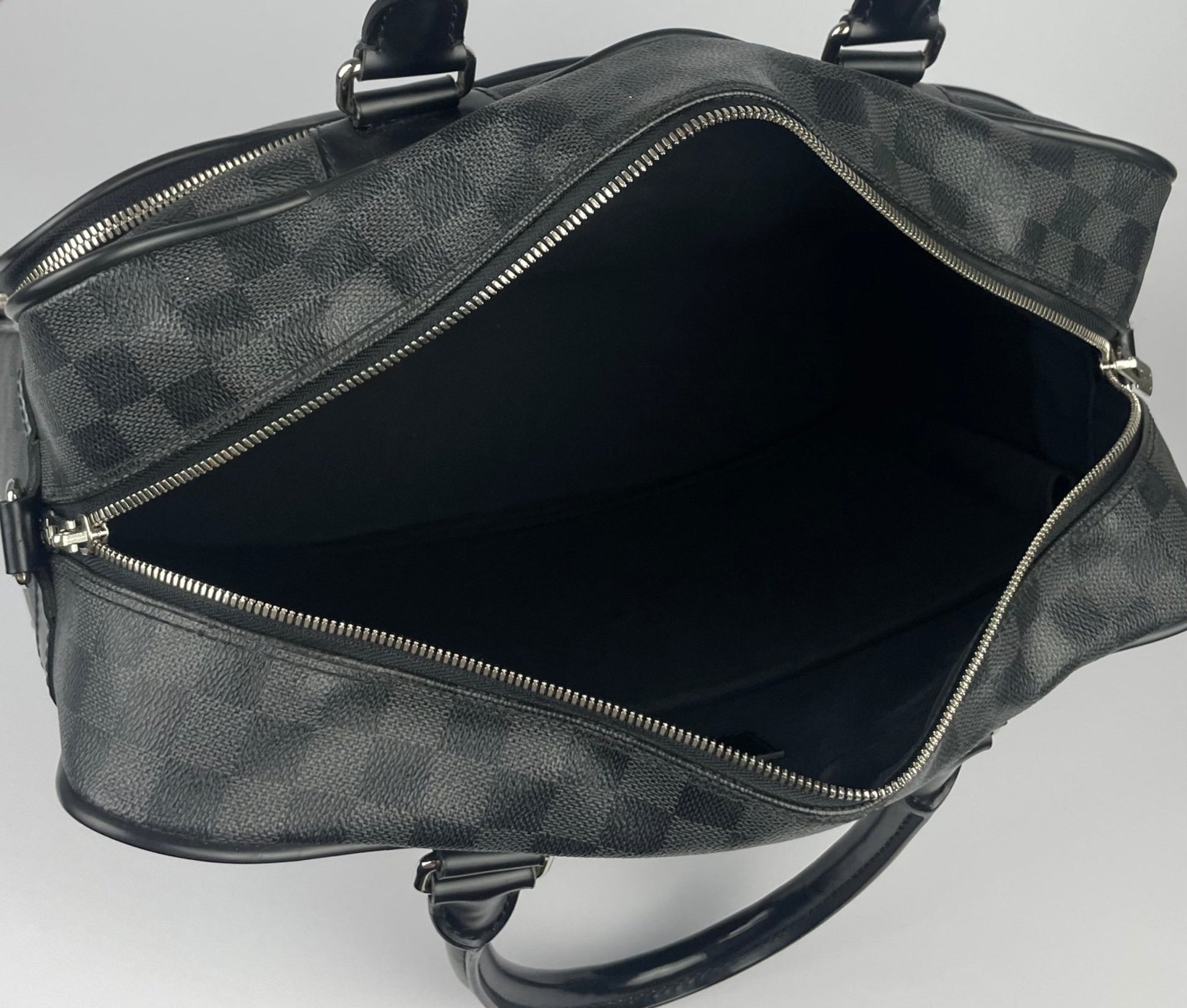 The Vintage Bag Louis Vuitton Damier Graphite Icare