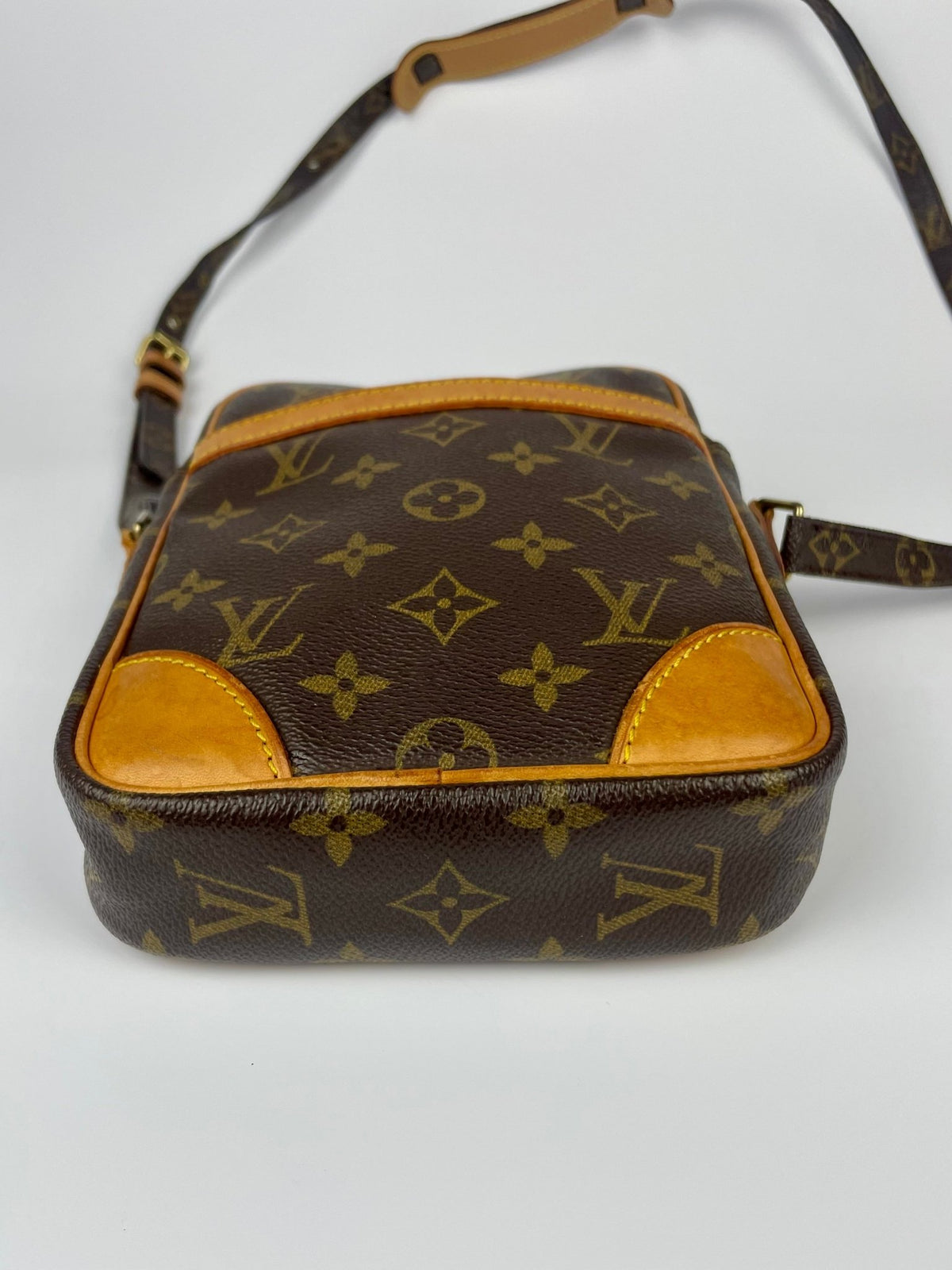 The Vintage Bag Louis Vuitton Danube