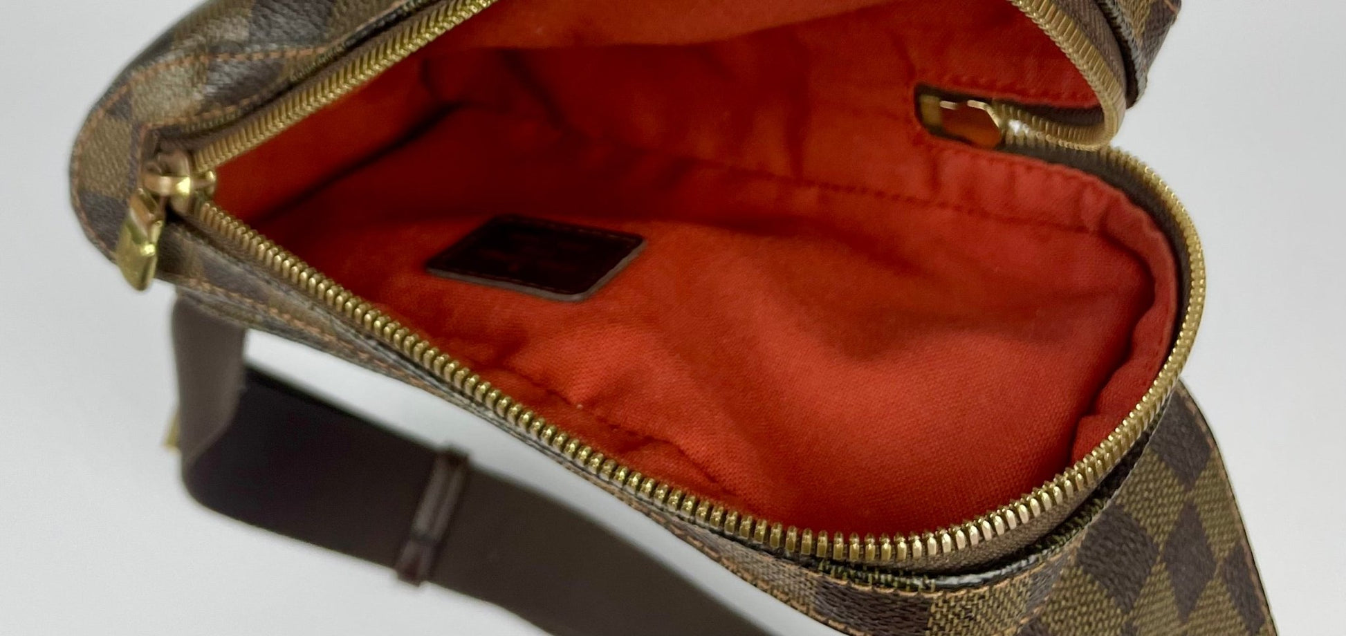 The Vintage Bag Louis Vuitton Geronimos Damier Ebene