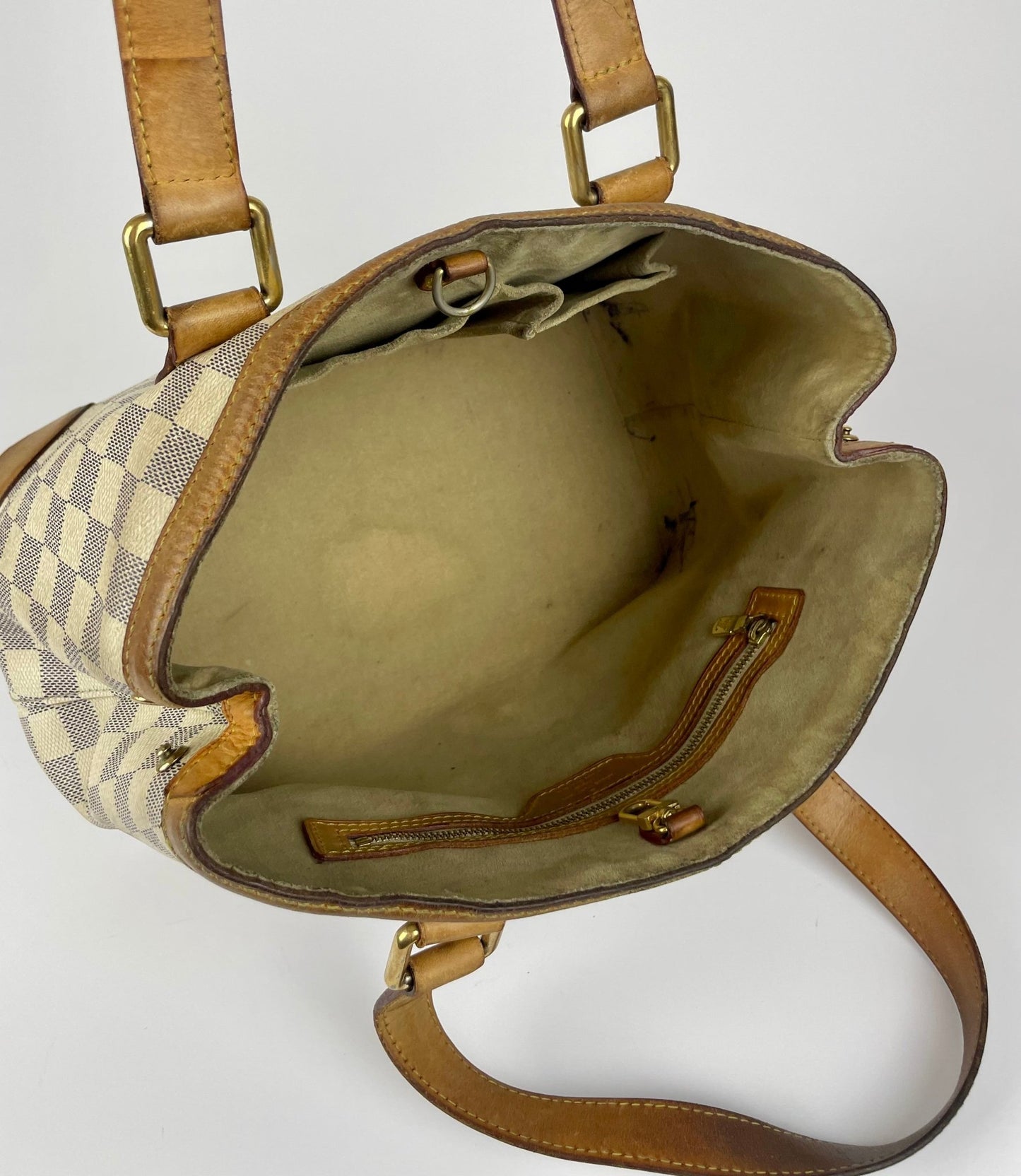 The Vintage Bag Louis Vuitton Hampstead