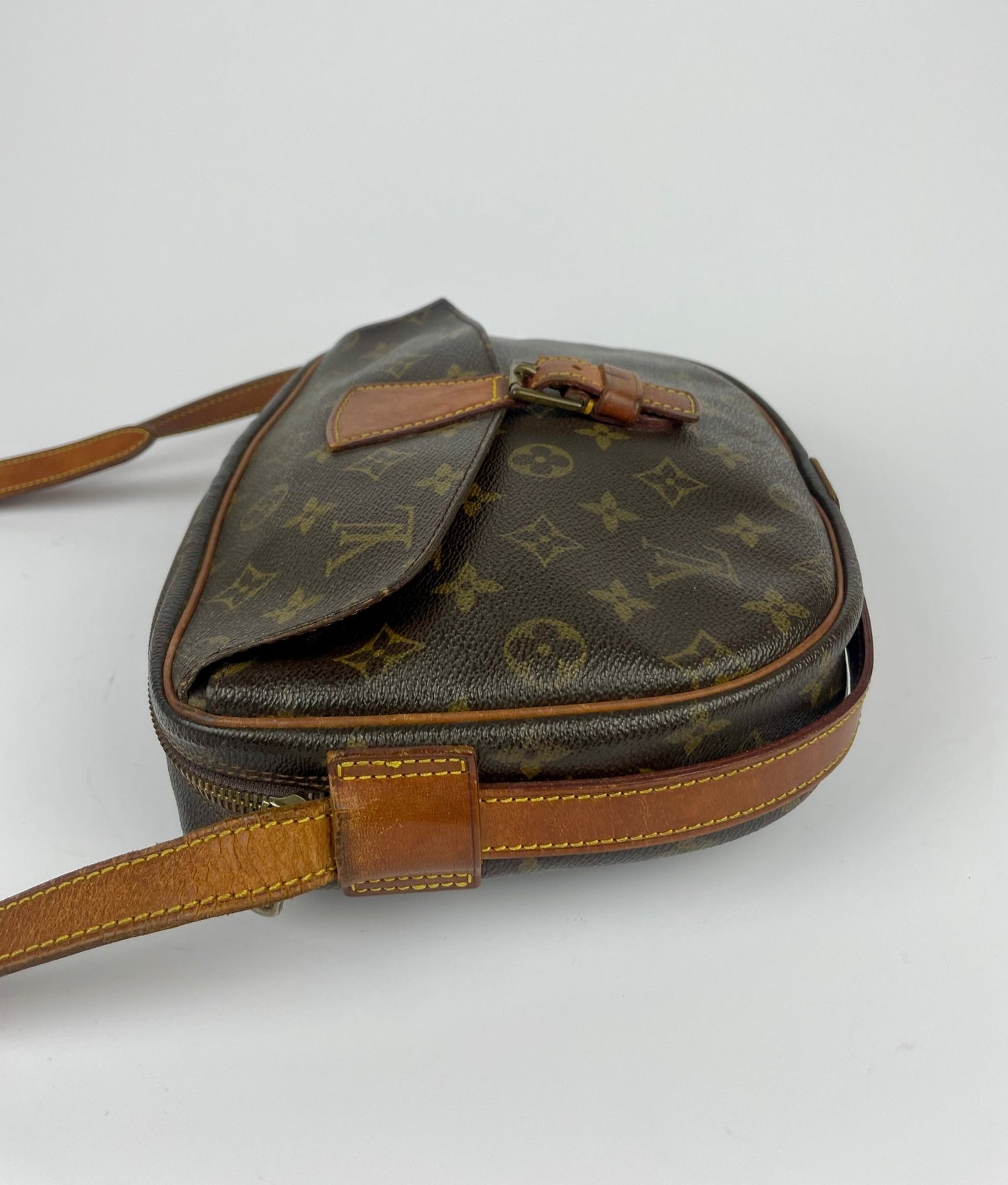 The Vintage Bag Louis Vuitton Jeune Fille GM