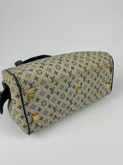The Vintage Bag Louis Vuitton Josephine PM