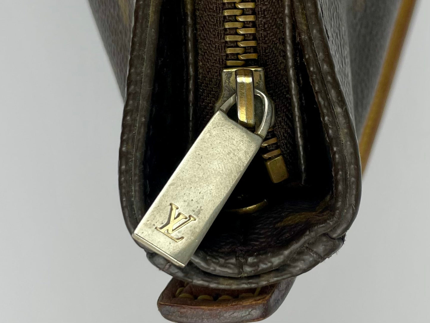 The Vintage Bag Louis Vuitton Looping GM