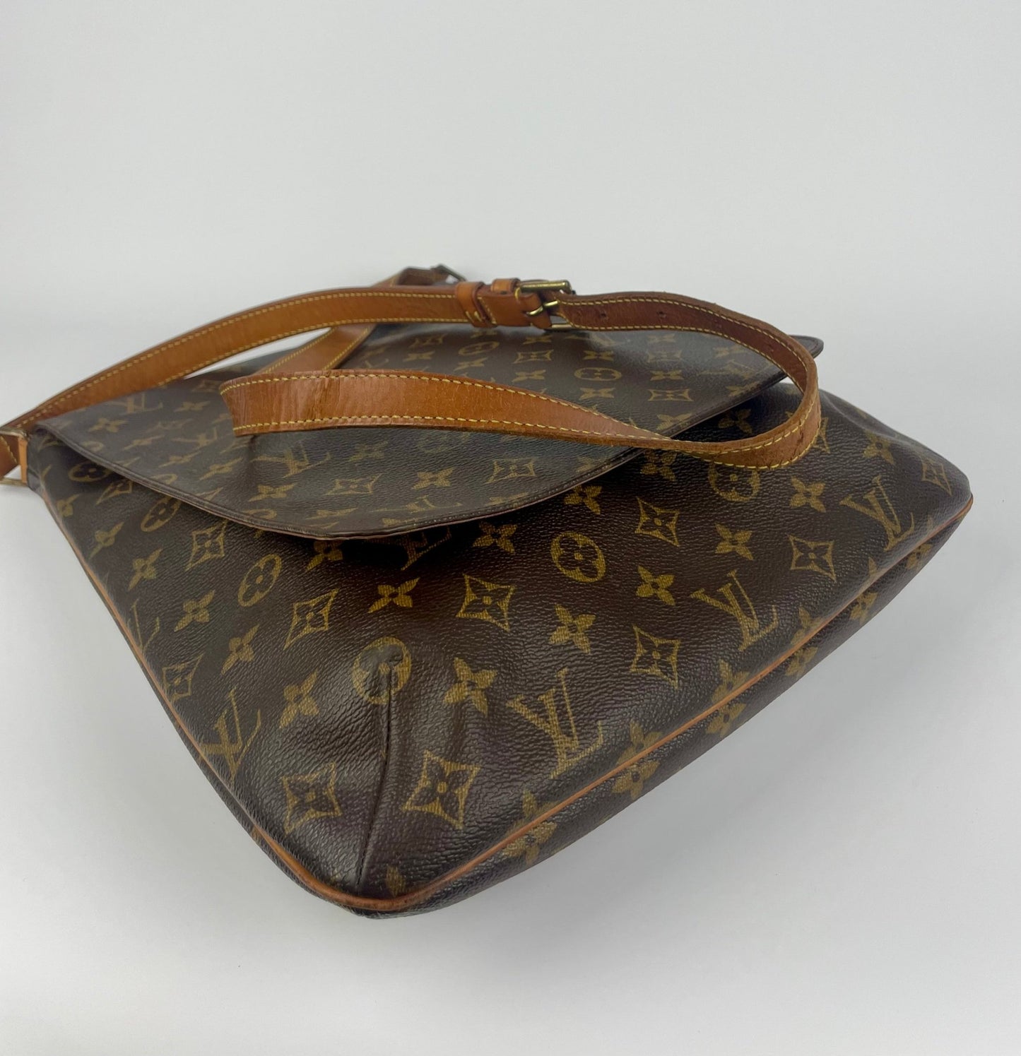 The Vintage Bag Louis Vuitton Musette
