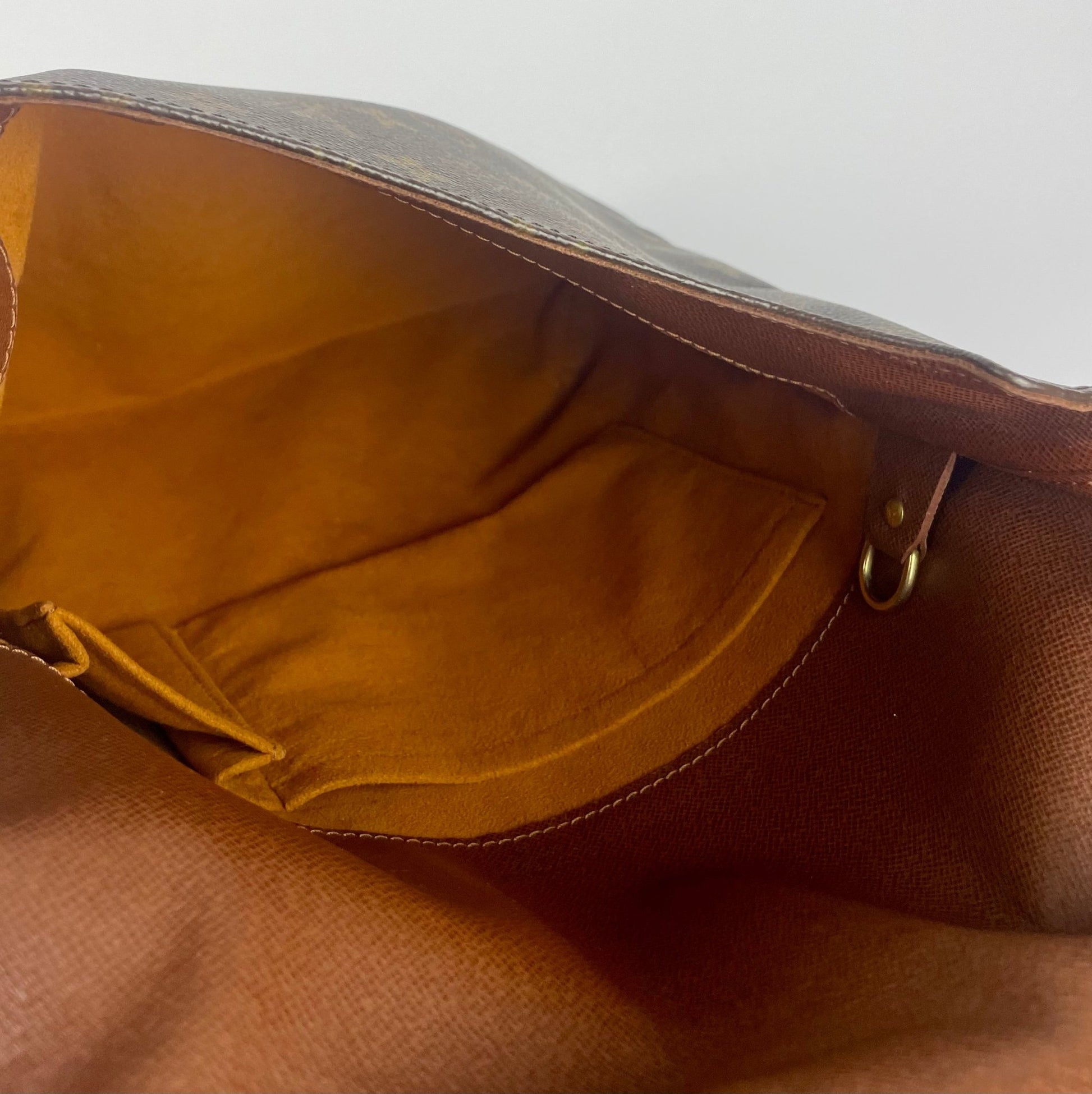 The Vintage Bag Louis Vuitton Musette