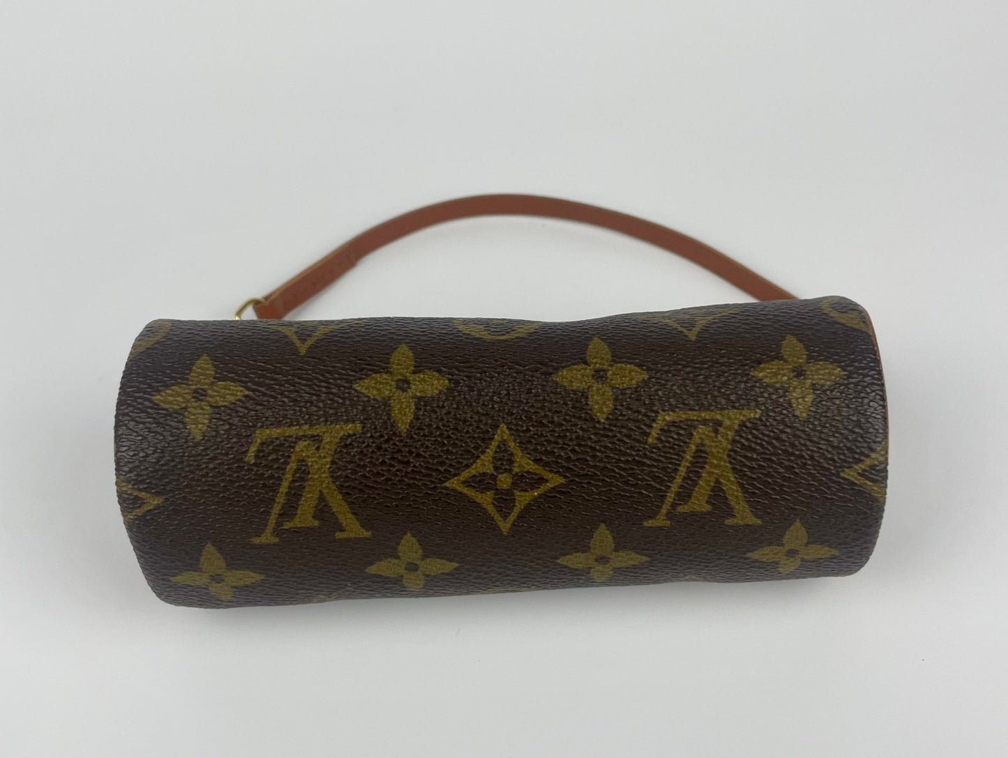 The Vintage Bag Louis Vuitton Papillon accessory pouch