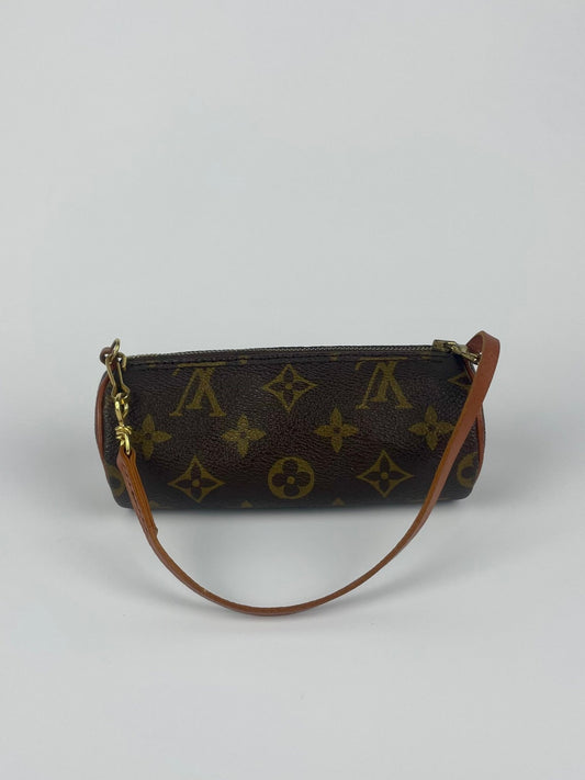 The Vintage Bag Louis Vuitton Papillon accessory pouch