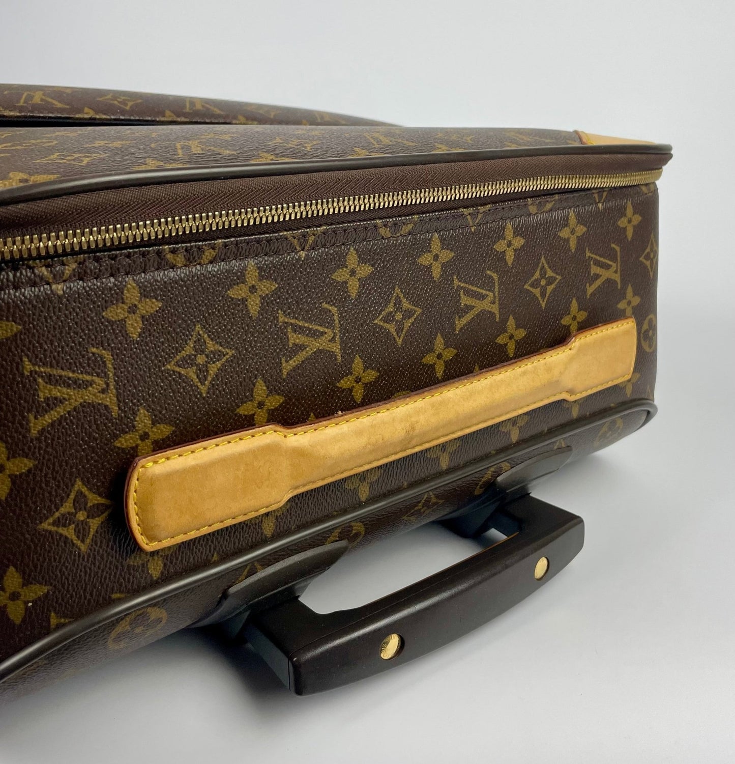 The Vintage Bag Louis Vuitton Pegase 55