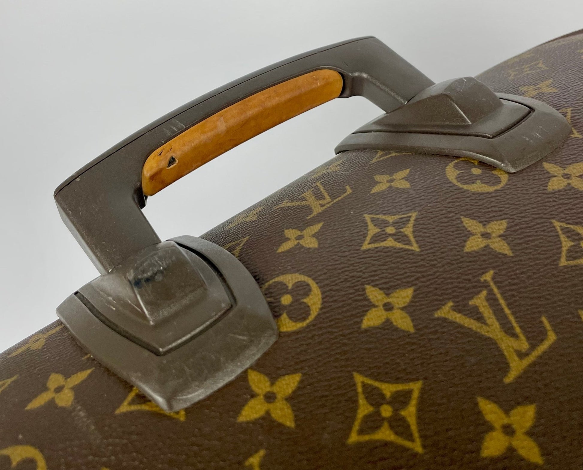 The Vintage Bag Louis Vuitton Pegase 55