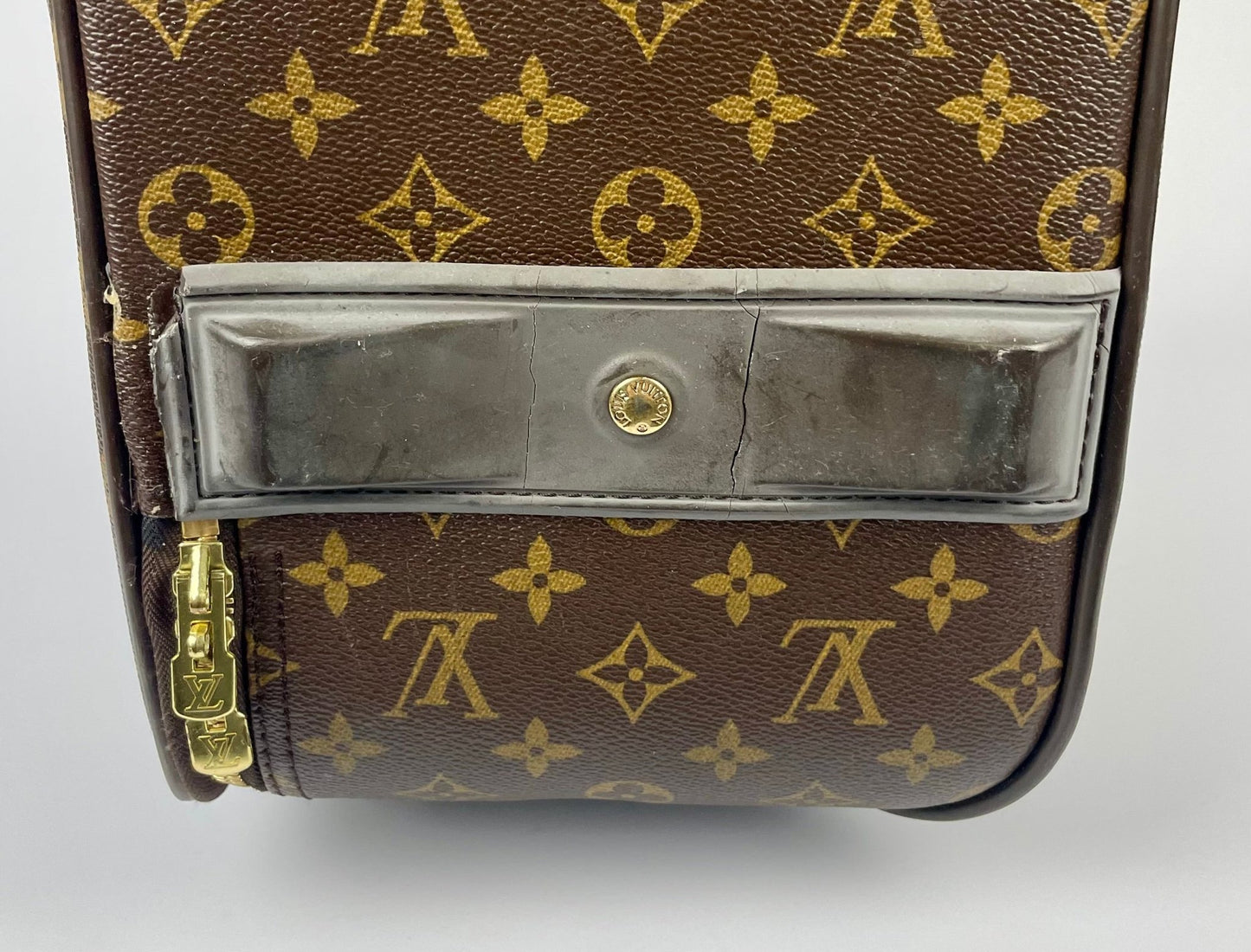 The Vintage Bag Louis Vuitton Pegase 55