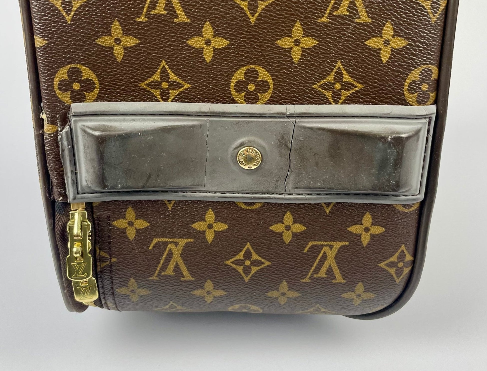 The Vintage Bag Louis Vuitton Pegase 55