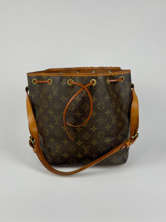 The Vintage Bag Louis Vuitton Petit Noe
