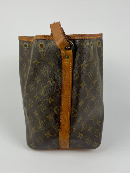 The Vintage Bag Louis Vuitton Petit Noe